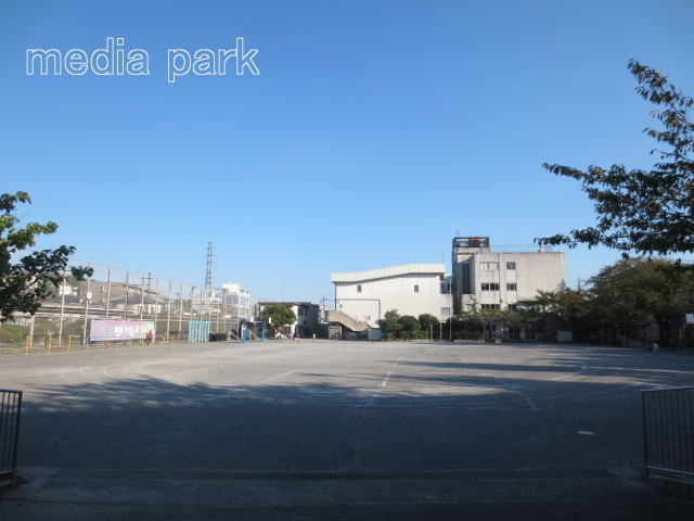 小学校　下作延小学校（小学校）まで108m