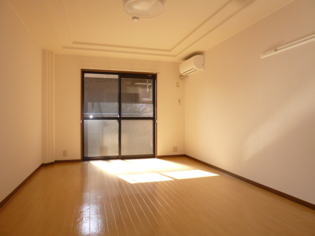 居室・リビング　洋室