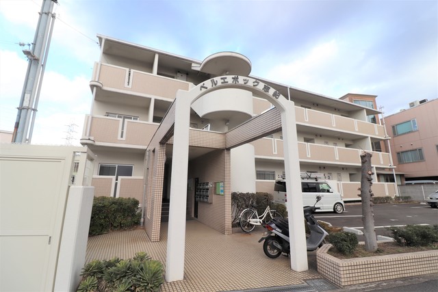 建物外観　ベルエポック志紀