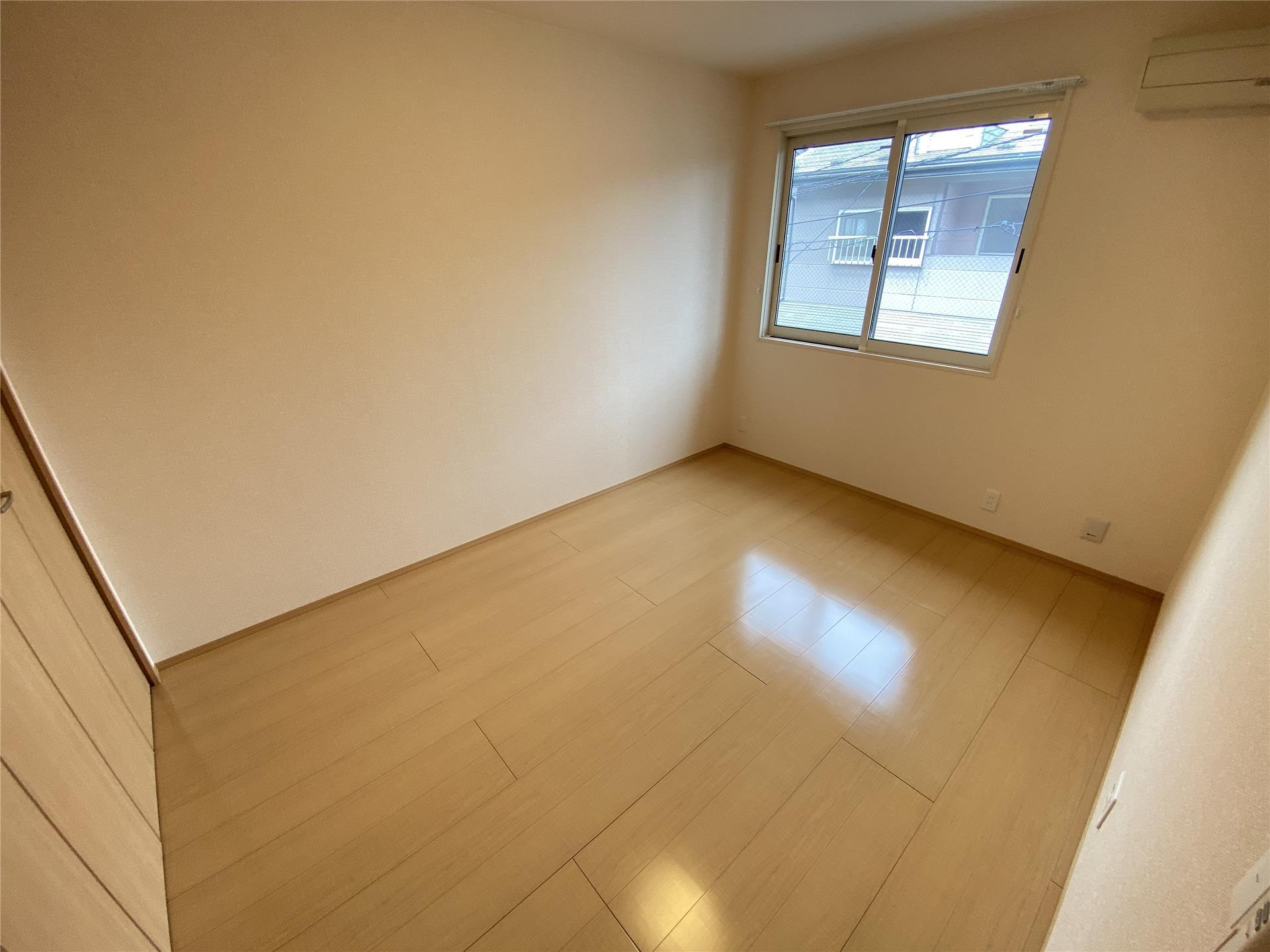 居室・リビング　洋室