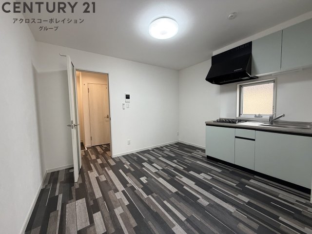 居室・リビング　エアコン付きで初期費用を抑えられます♪