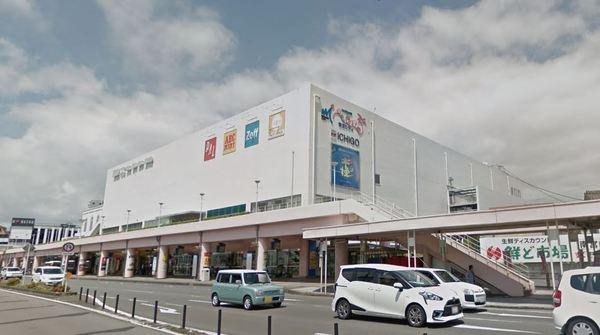 ショッピングセンター　宮交シティ（ショッピングセンター）まで831m