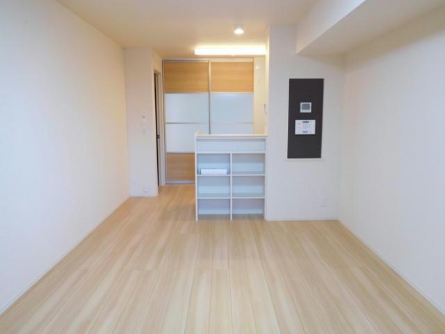 居室・リビング　ガーネット