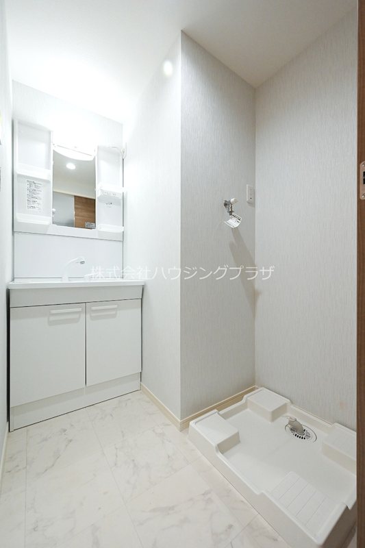 洗面設備　※同タイプ別室参考写真