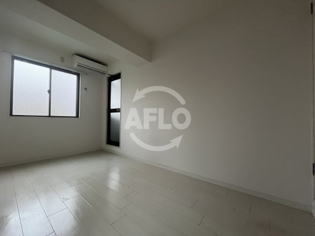 居室・リビング　ジオナ新大阪　リビング