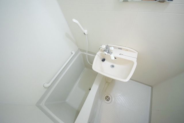 バス・シャワールーム　浴室