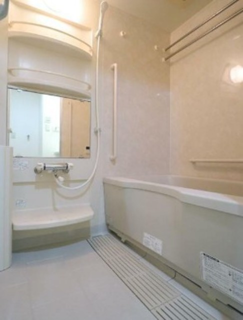 バス・シャワールーム　別部屋同仕様