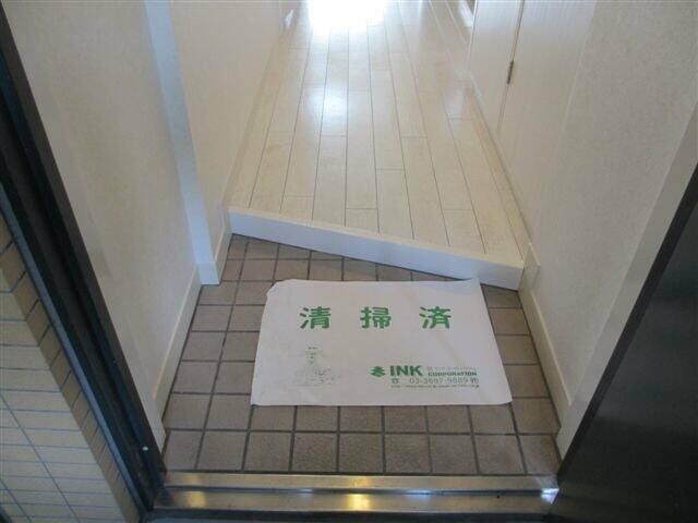 玄関　落ち着いた玄関です