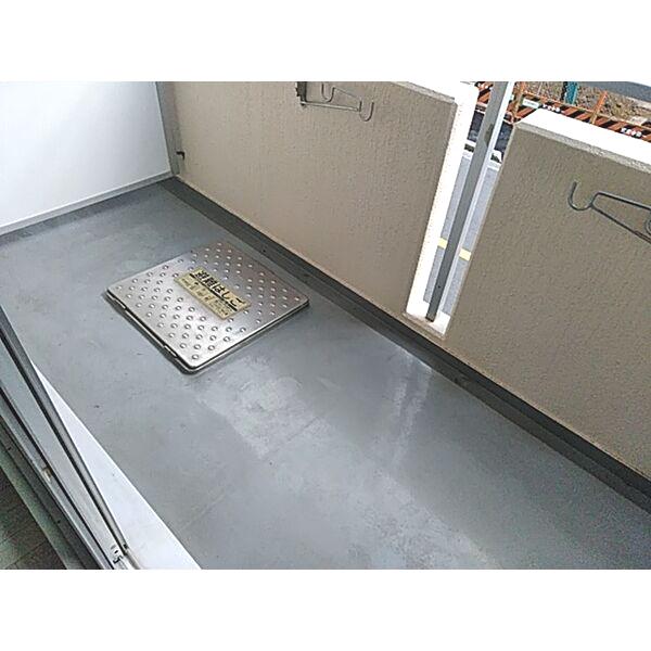 バルコニー　広々としたバルコニーです