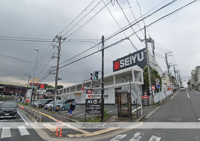 スーパー　西友能見台店（スーパー）まで699m