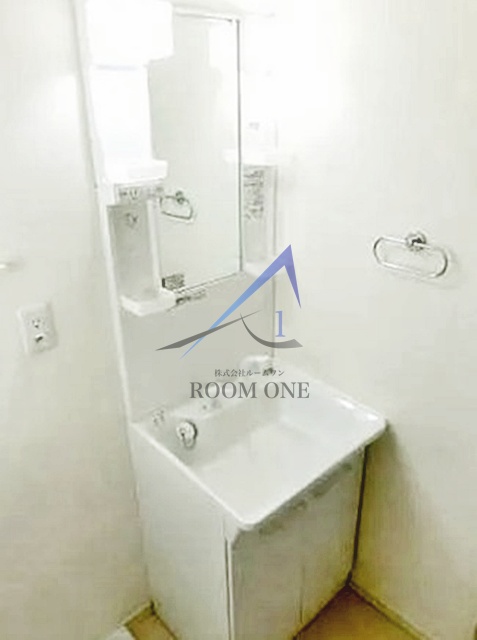 洗面設備　洗面台です。