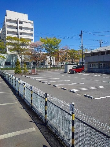 駐車場　駐車スペースもあります