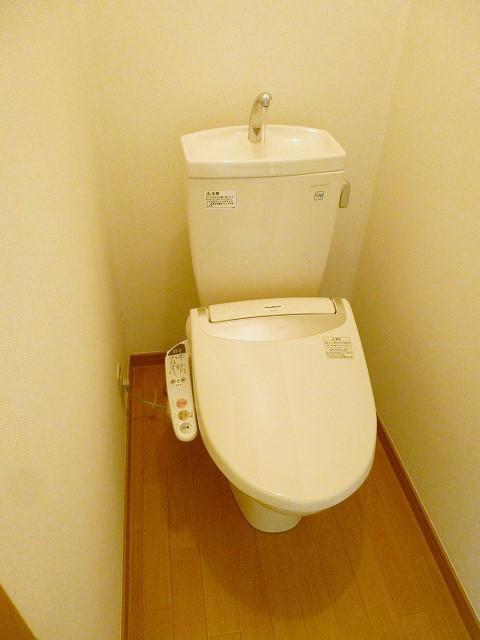 トイレ　シンプルで使いやすいトイレです