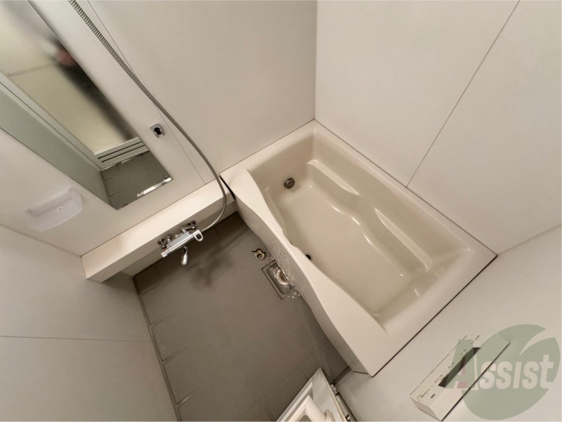 バス・シャワールーム　お風呂です。ゆっくりお風呂につかるのも体に良いですね～