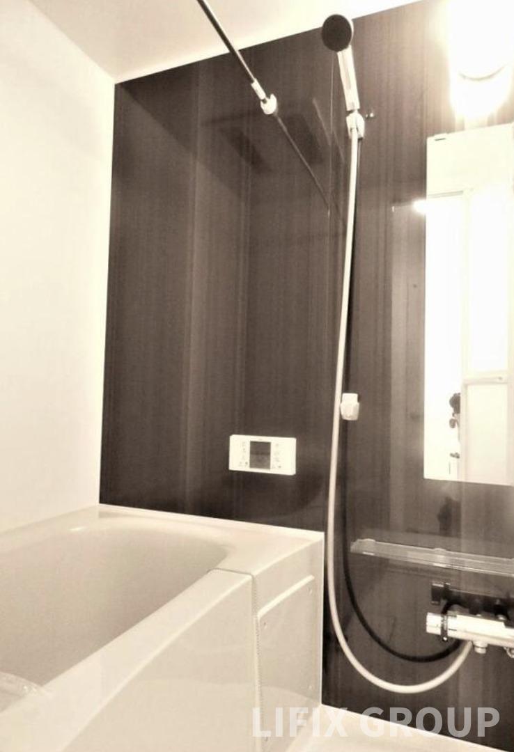 バス・シャワールーム　風呂