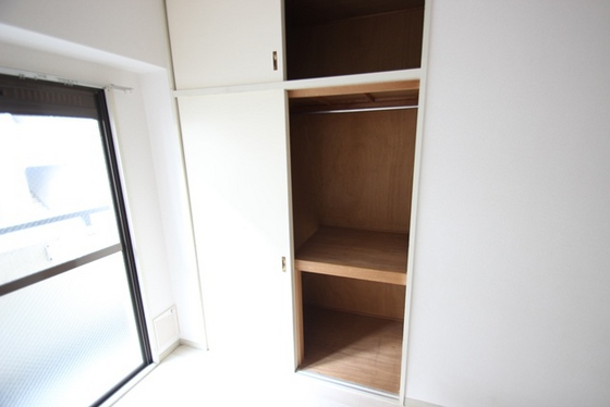 収納　※別室の写真です