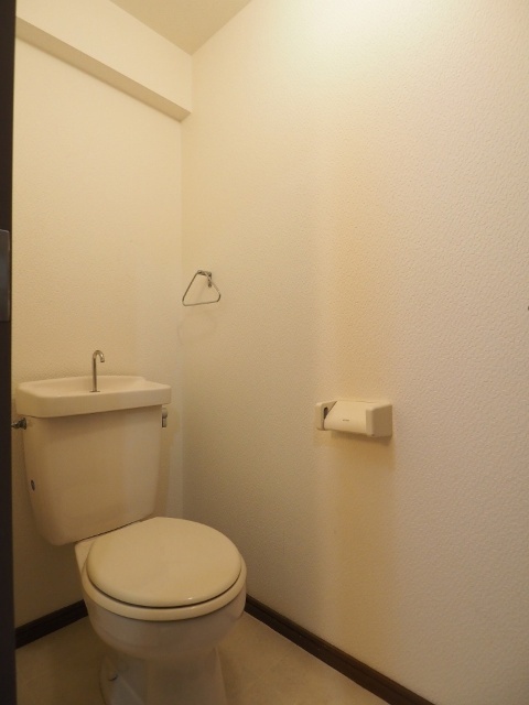 トイレ　同間取り別室写真