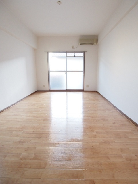 居室・リビング　同間取り別室写真