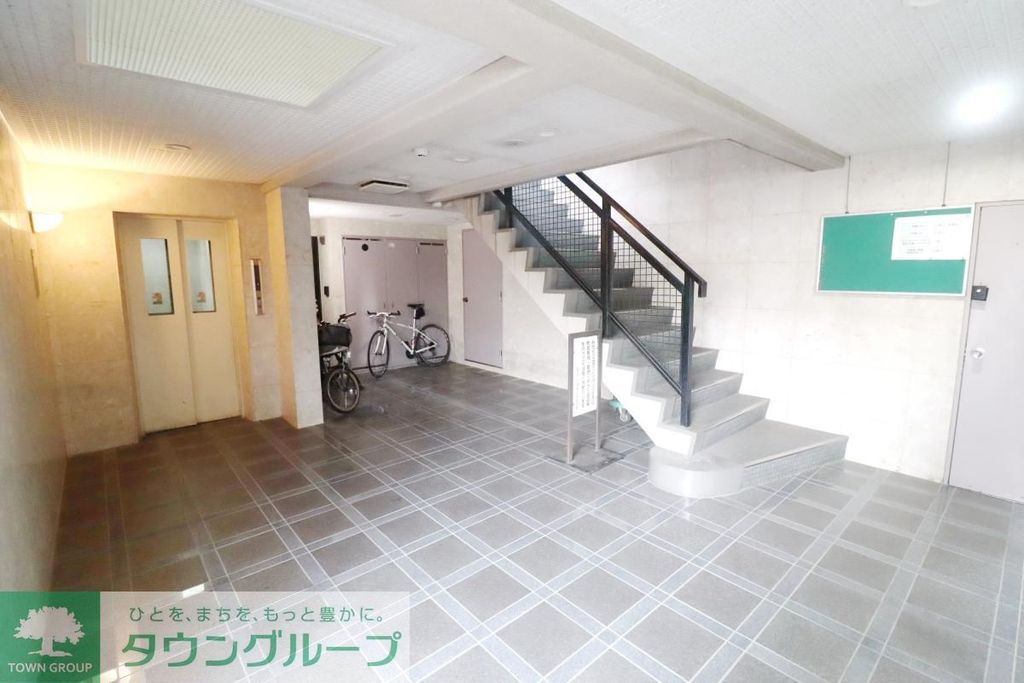 ロビー　エントランス