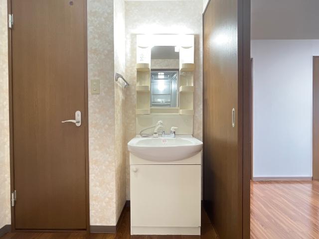 洗面設備　洗髪洗面化粧台