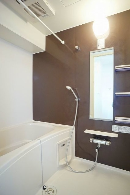 バス・シャワールーム　図面と現状に相違がある場合には現状を優先