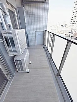 バルコニー　お洗濯にも便利なバルコニー付き