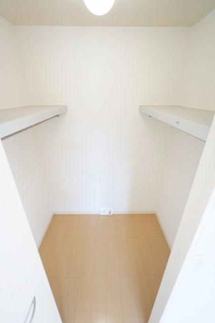 収納　※同物件・反転タイプの写真です。