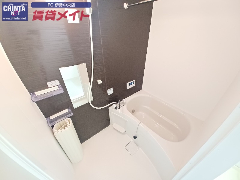 バス・シャワールーム　反転タイプ参考写真