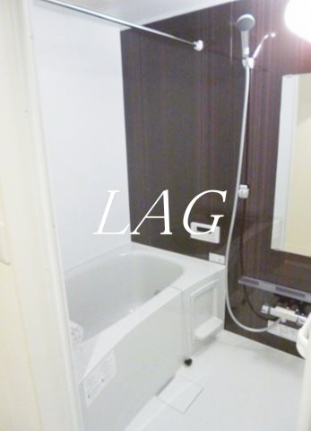 バス・シャワールーム　お風呂です。