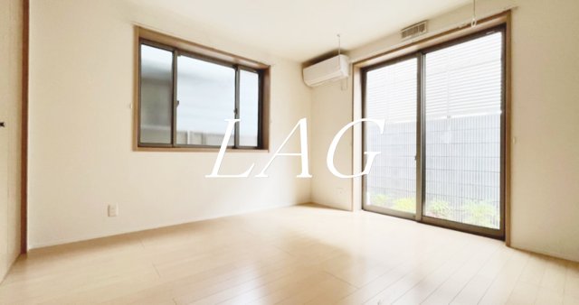 居室・リビング　洋室のお部屋です。