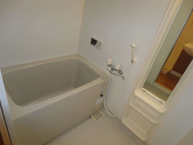 バス・シャワールーム　バス(イメージ)