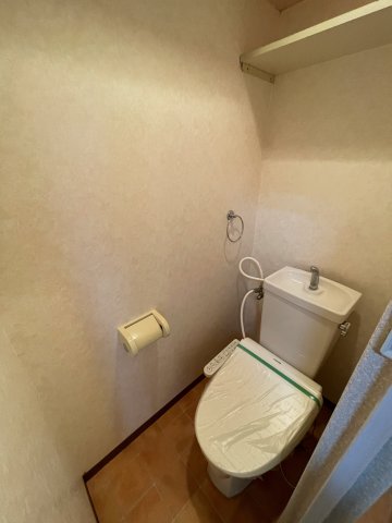 トイレ　清潔感のあるトイレです