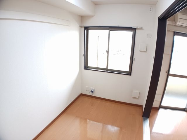 その他部屋・スペース　窓付きのお部屋です。