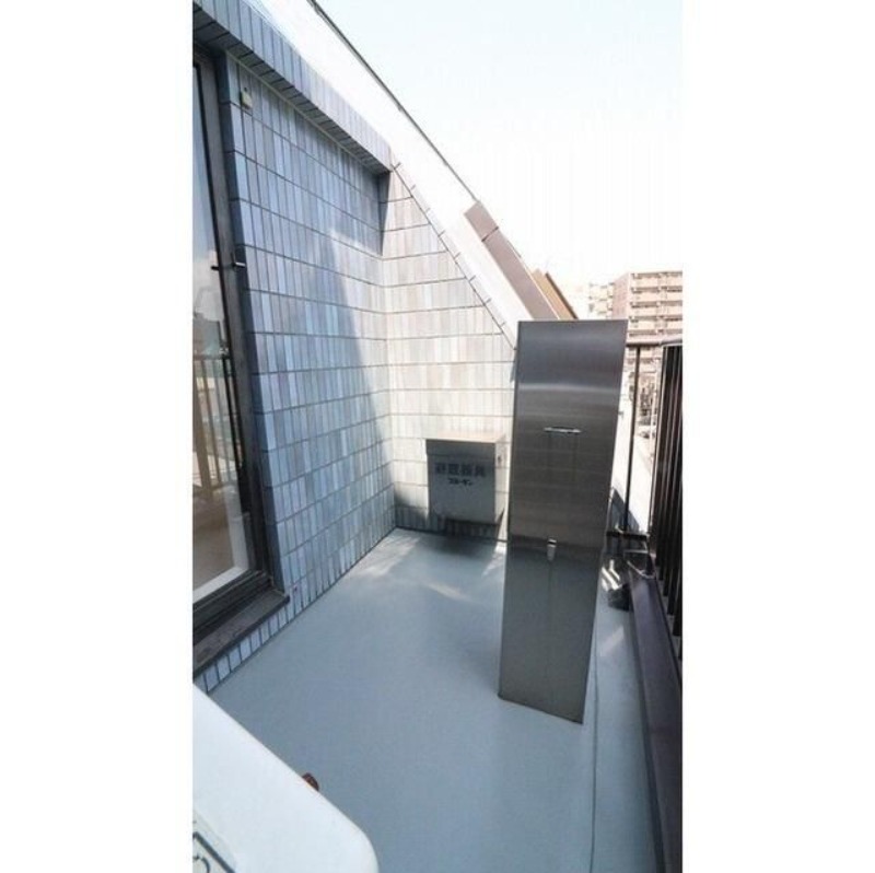 玄関　パティオ南麻布