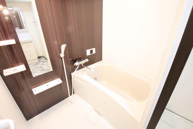 バス・シャワールーム　※別室の参考写真の為、現況優先です。