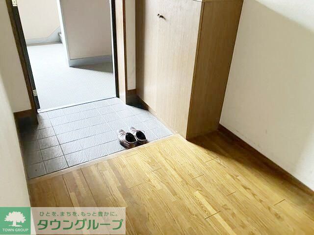玄関　お部屋探しは株式会社　タウンハウジング　までお気軽にお問合…