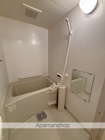 ＪＲ日豊本線 錦江駅 徒歩9分 2階建 築23年の風呂写真