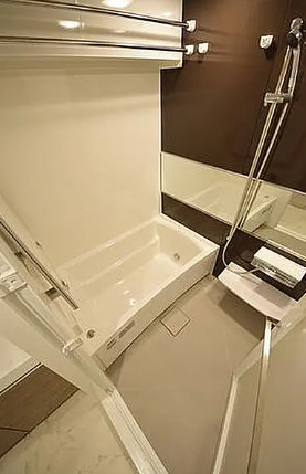 バス・シャワールーム　別部屋の画像を使用しております。