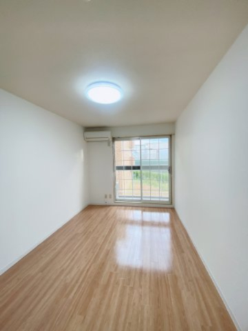 その他部屋・スペース　別号室の写真となります