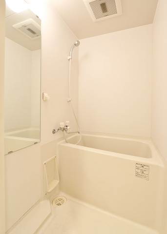 バス・シャワールーム　ゆったり一日の疲れを癒しましょう