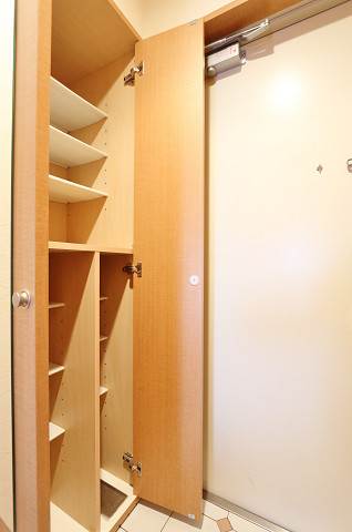 その他　シューズボックスもたっぷり収納できます