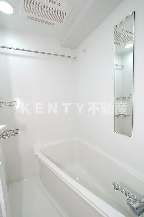 バス・シャワールーム　きれいなお風呂です