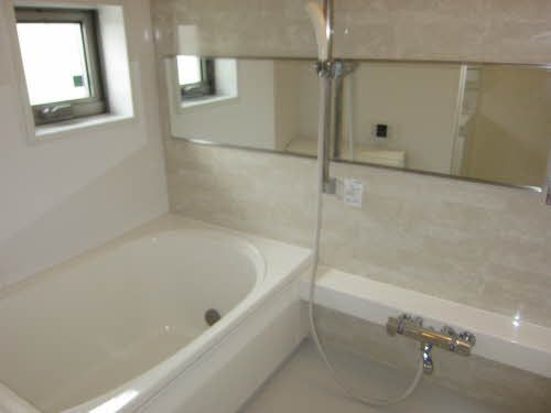 バス・シャワールーム　浴室