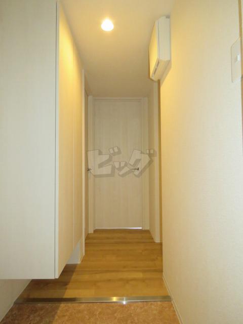 玄関　明るい玄関がお出迎えです☆