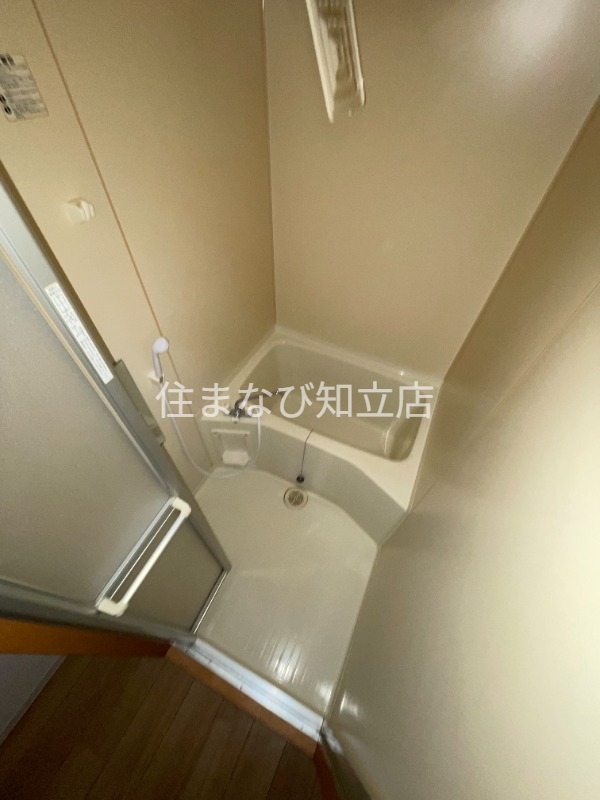 バス・シャワールーム　同型別部屋写真