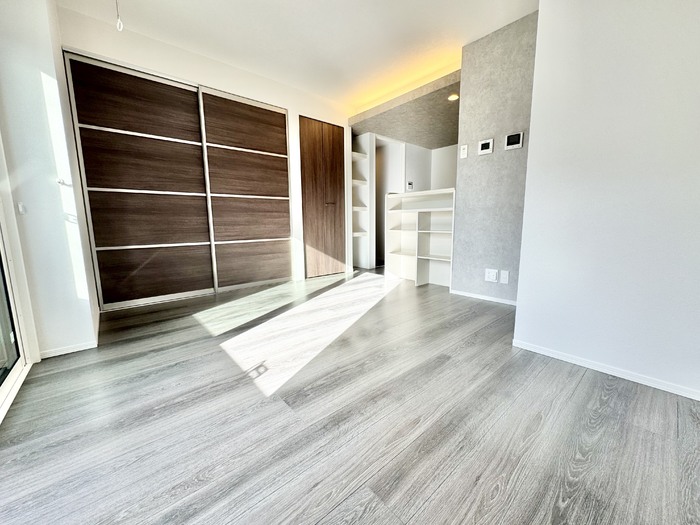 居室・リビング　ＬＤＫ（別角度）