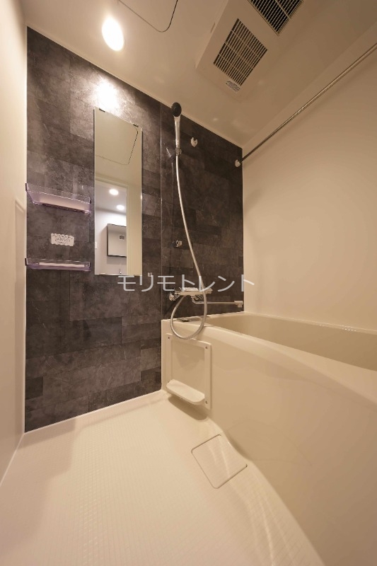 バス・シャワールーム　室内写真