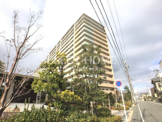 建物外観　落ち着いた雰囲気の外観です