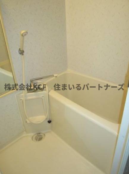バス・シャワールーム　ゆったり過ごせるお風呂です