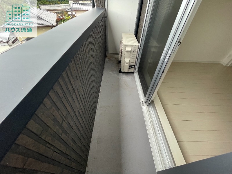 バルコニー　※写真は別号室（間取反転）